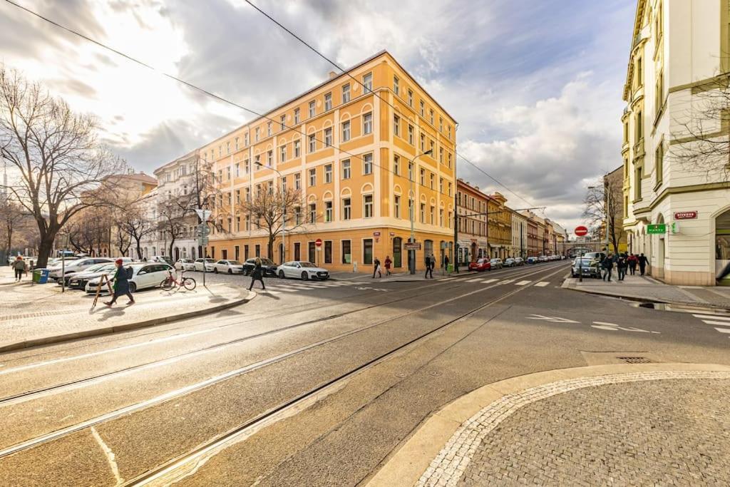 Byt V Blizkosti Centra Praga Exterior foto